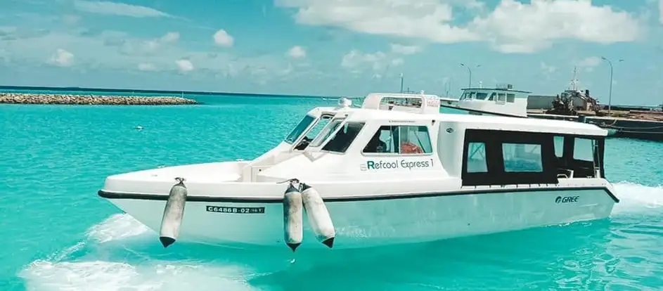 Refcool Express speedboat