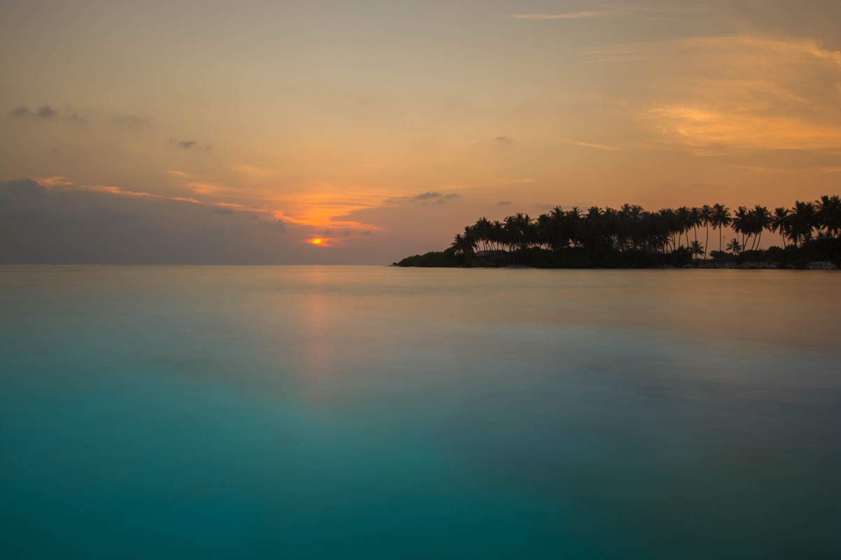 Dhiffushi at sunset